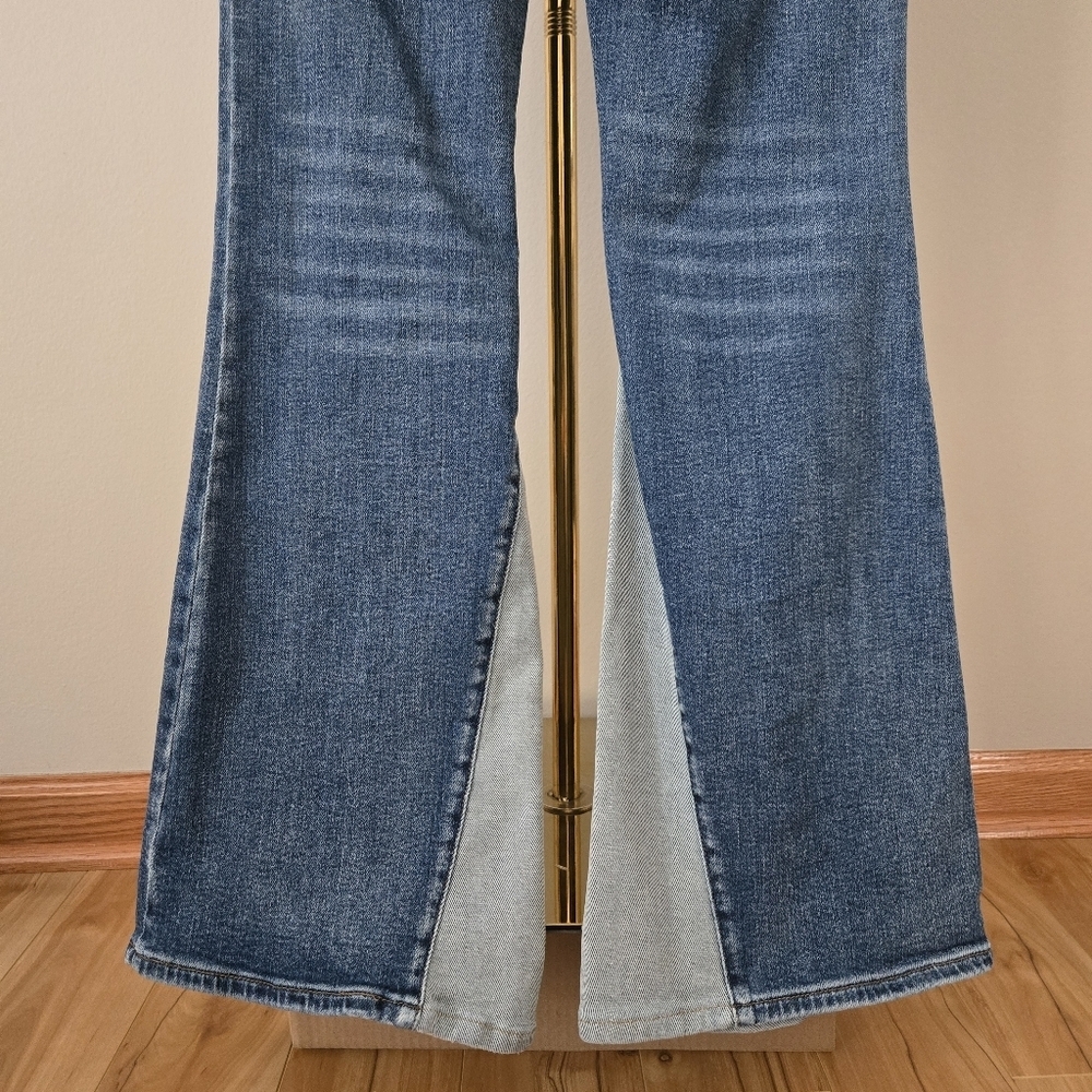 Judy Blue Flare Fit Inseam Panel High Rise Jeans Size 11/30. - Picture 8 of 15